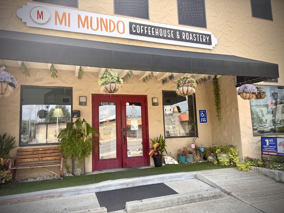 Mi Mundo Coffeehouse & Roastery